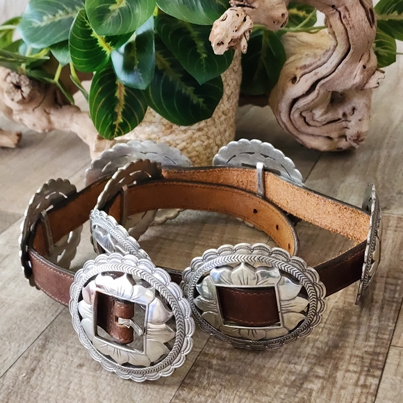 Brighton Brown Leather Sunflower Concho Belt - Picture 15 of 15